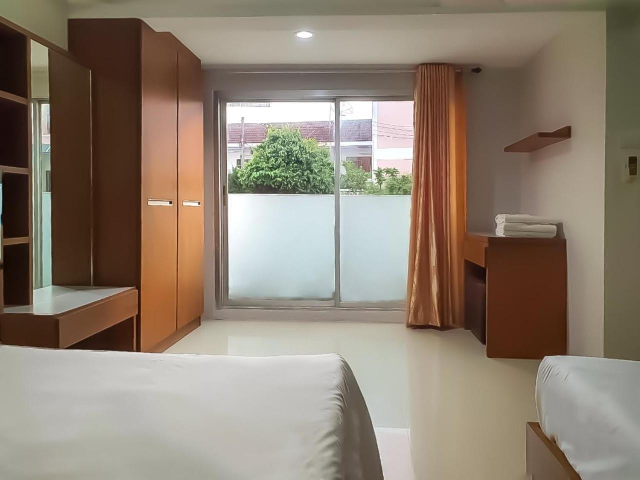 פיטסנולוק Wangkaew Hotel מראה חיצוני תמונה