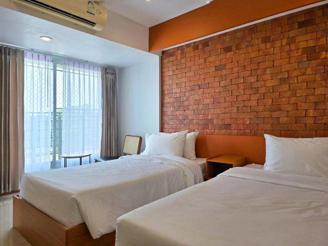 פיטסנולוק Wangkaew Hotel מראה חיצוני תמונה